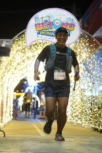 BIB: 5284
                            <button type="button" onclick="openModal(21830302)" class="btn btn-primary btn-sm float-right btn-popup" data-toggle="modal" data-target=".modal-high-quality">
                        <i class="fas fa-shopping-cart"></i> Add to Cart
                    </button>
                                            <button type="button" onclick="isThisMe(21830302, true)" class="btn btn-success btn-sm float-right btn-popup btn-isme hidden" data-toggle="tooltip" data-placement="bottom" title="นี่คือรูปของคุณใช่ไหม คลิกที่นี่เพื่อเอาเข้าอัลบั้ม">
                        <i class="fas fa-plus"></i> Add to album
                    </button>
                    <button type="button" onclick="isThisMe(21830302, false)" class="btn btn-warning btn-sm float-right btn-popup btn-isnotme hidden">
                        <i class="fas fa-ban"></i> Remove from album
                    </button>